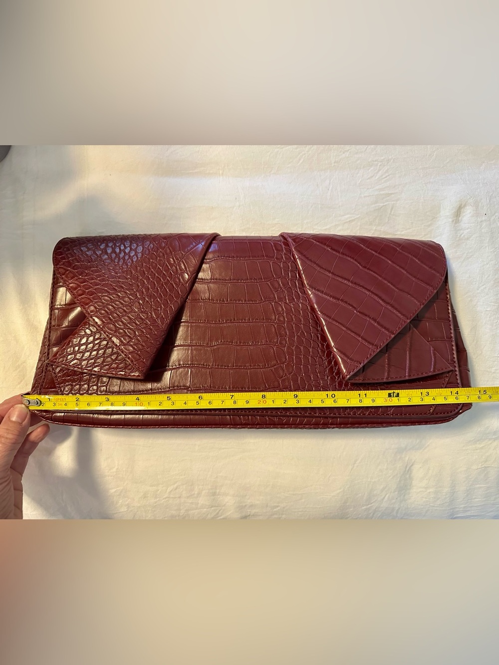 Bebe Croc-Embossed Faux Leather Large Burgundy Clutch Bag - Picture 8 of 9